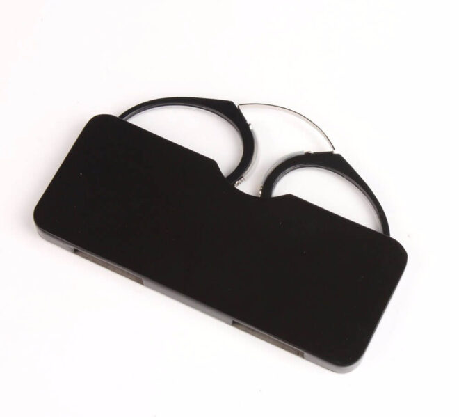 Nose Reading Glasses- SpectaNoz (Pince-Nez)