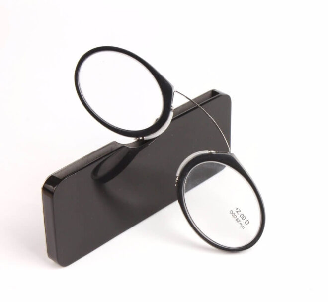 Nose Reading Glasses- SpectaNoz (Pince-Nez)