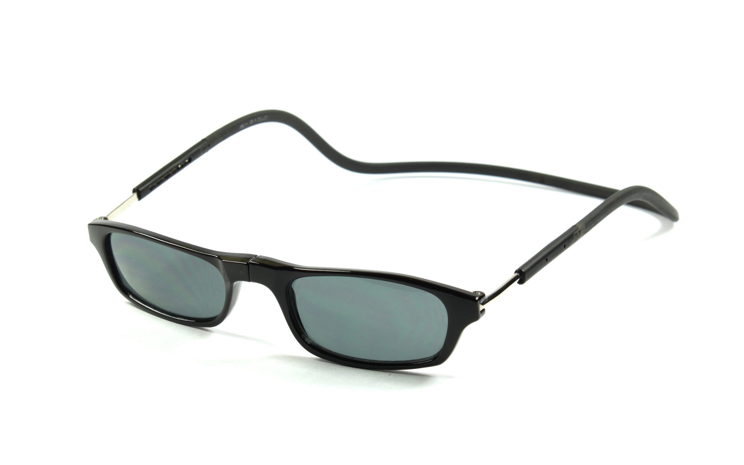 Magnetic Sunglasses available at www.igearindia.com